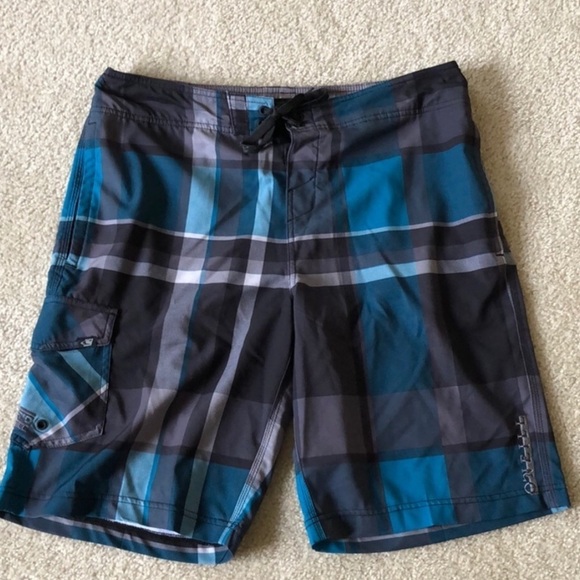 O’Neill Plaid Board Shorts - Picture 1 of 4
